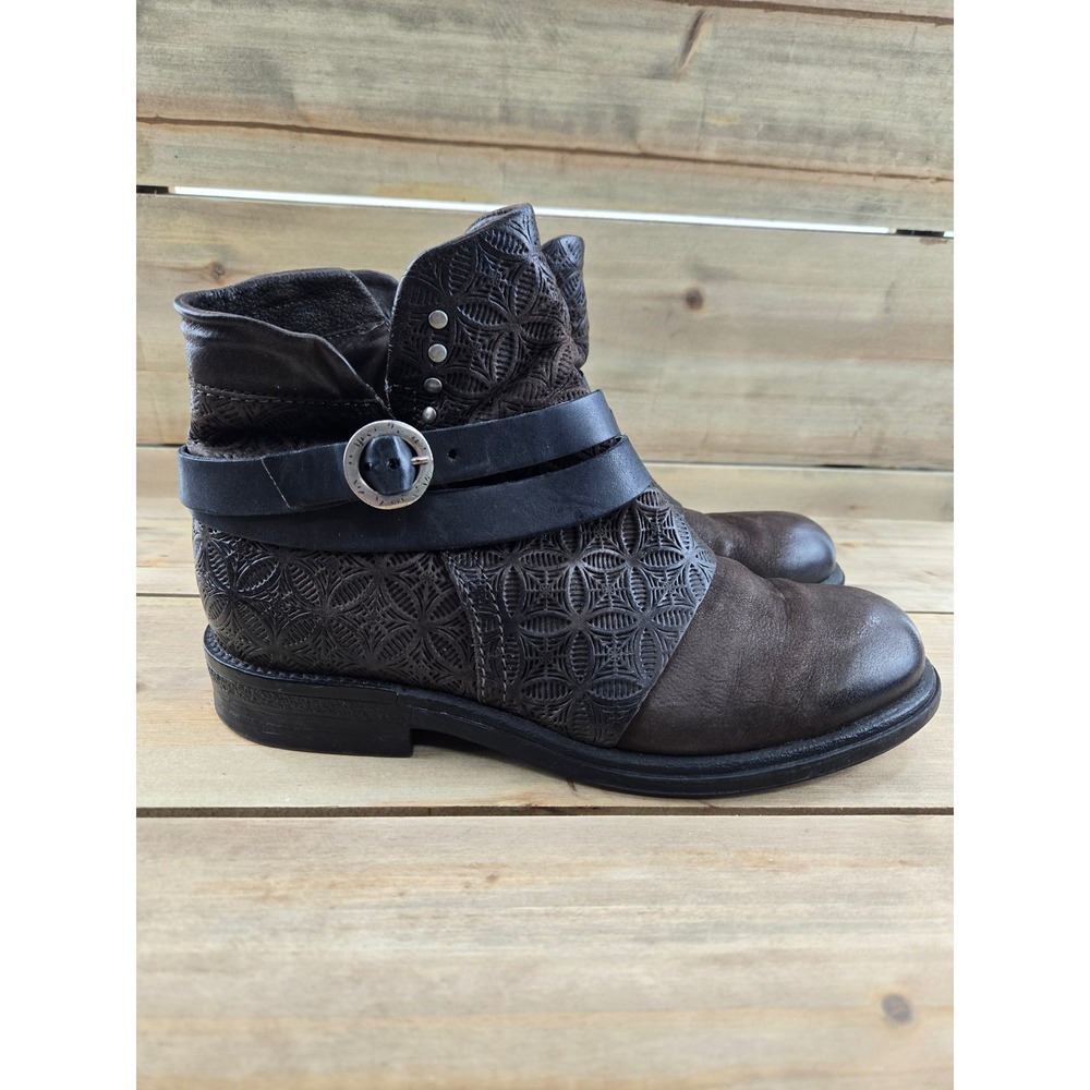 Miz Mooz Pixie Dark Brown Leather Embossed Mandala Ankle Boots Women 38 US 7.5-8